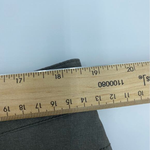 Athleta Skort 14P Take A Hike Dipper Womens Dusty Green Pockets Inner Shorts - Picture 9 of 12